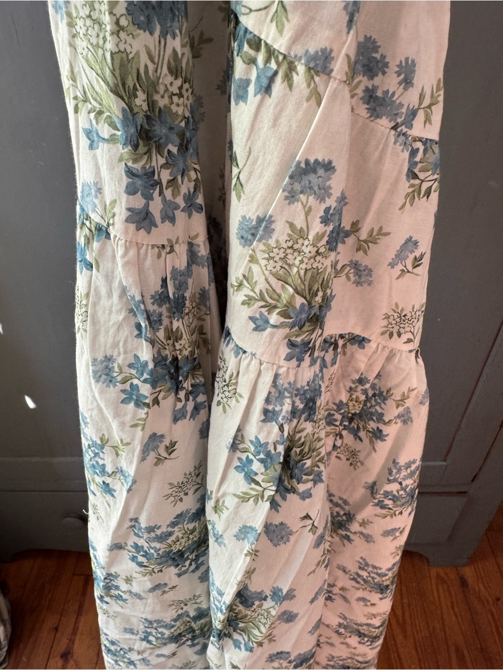 Doen Cream Maxi Dress with Blue and Green Floral Print - Picture 9 of 10